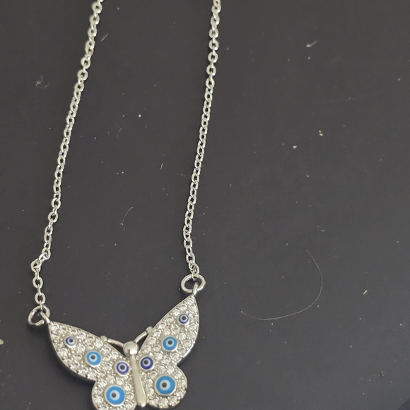 Dubai Jewelry Elegant Silver Butterfly Necklace